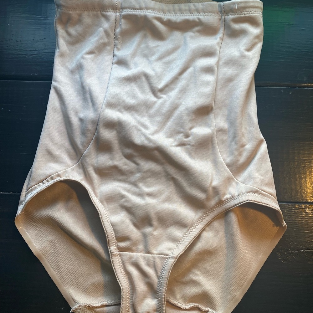 Miraclesuit high wait body slimmer